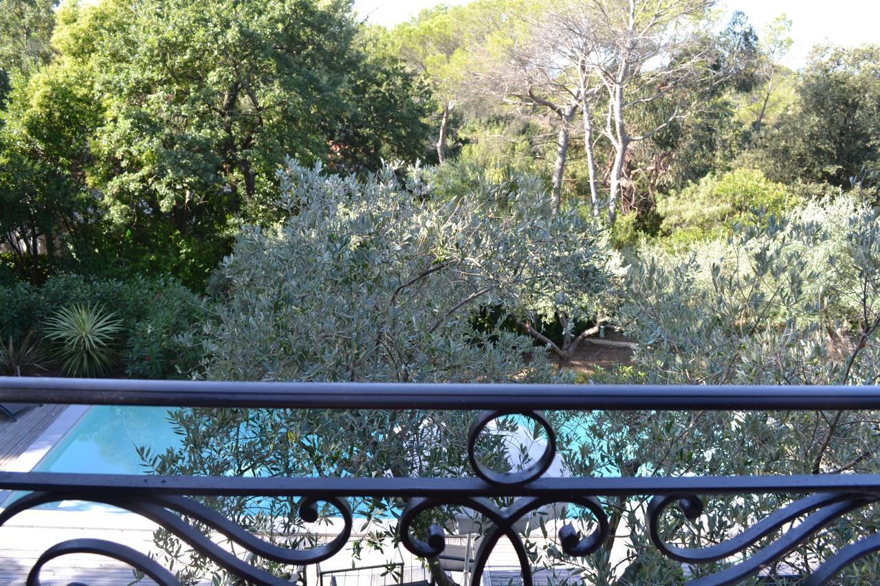 B&B La Palatine Frejus Exterior photo